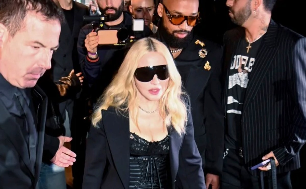MADONNA À MILAN POUR LE DÉFILÉ DOLCE &&nbsp;GABBANA