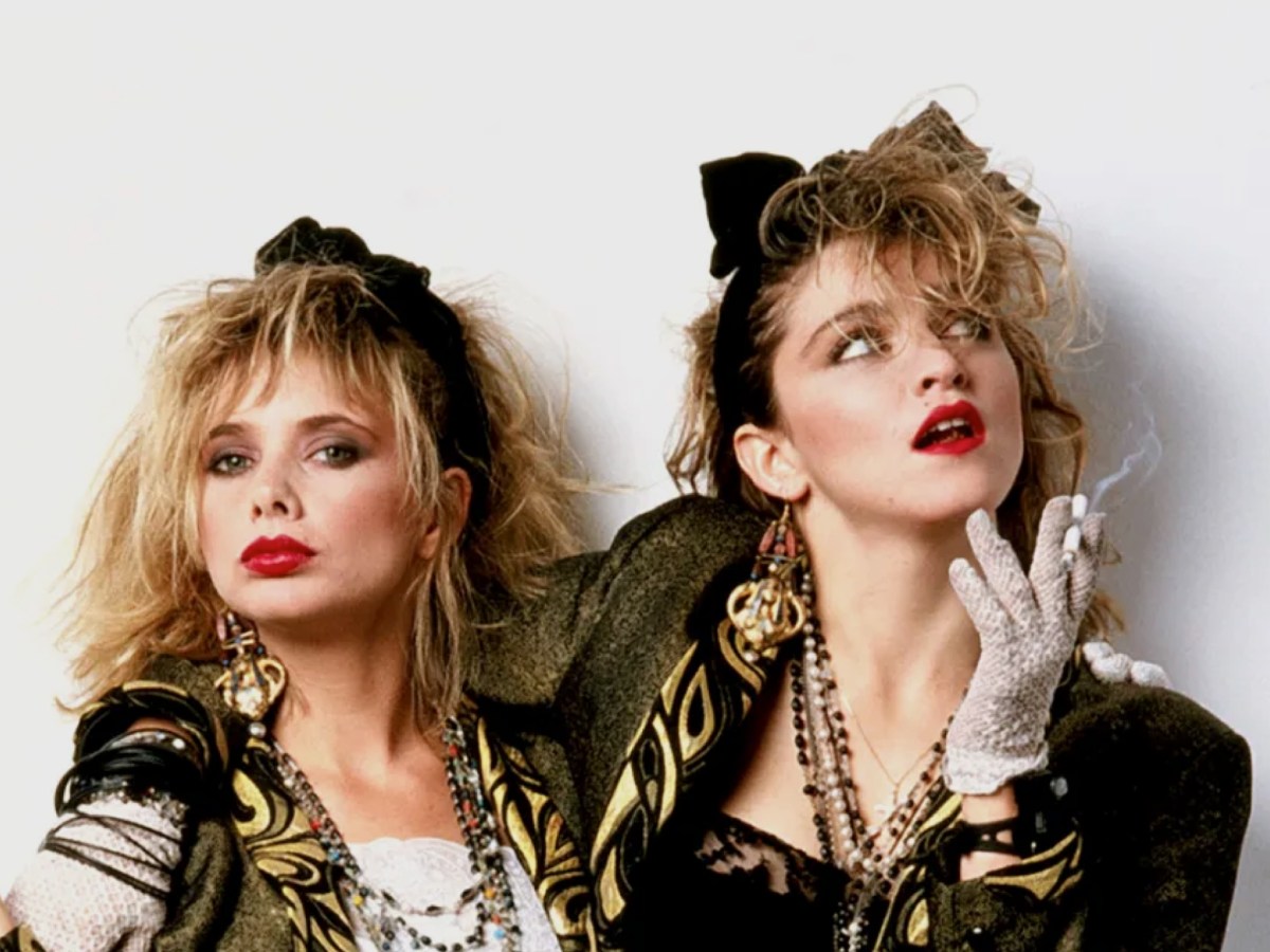 LE COME-BACK VIRAL DU TITRE INTO THE GROOVE&nbsp;!