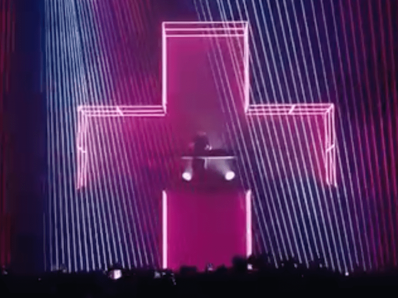 MARTIN GARRIX TEASE LE TITRE &laquo;&nbsp;BIZARRE&nbsp;&raquo; !